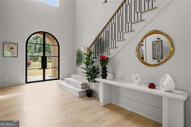 175 Pebble Trail, Alpharetta, GA 30009