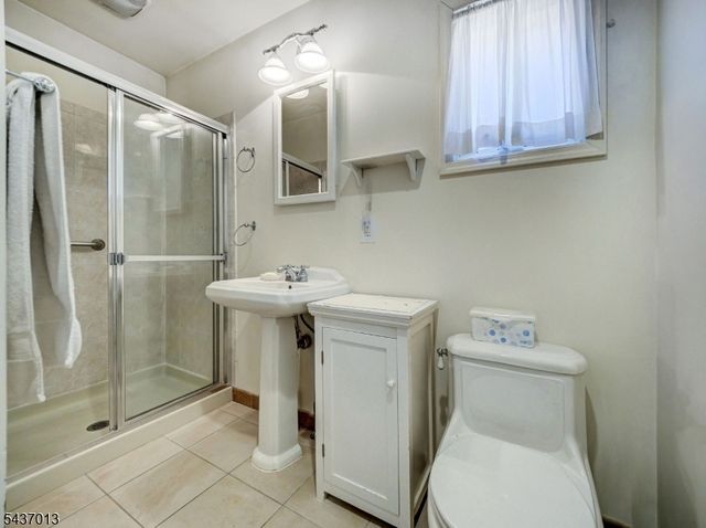 17 E Brown St, Somerville Boro, NJ 08876