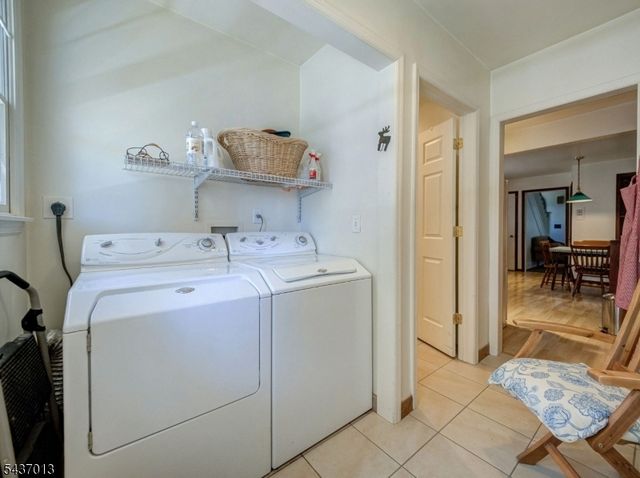 17 E Brown St, Somerville Boro, NJ 08876