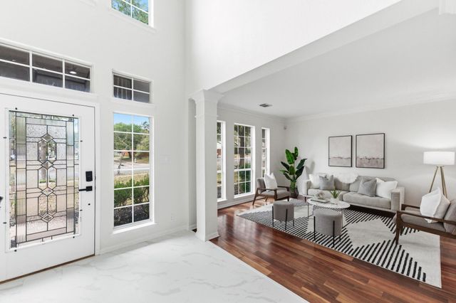 6601 Needham LN, Austin, TX 78739