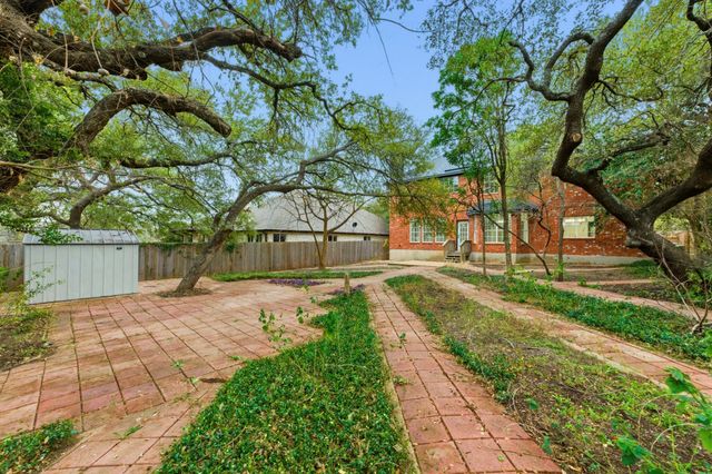 6601 Needham LN, Austin, TX 78739