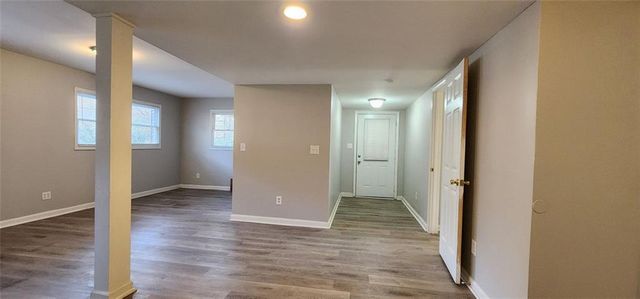 401 Barbashela Drive, Stone Mountain, GA 30088