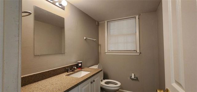 401 Barbashela Drive, Stone Mountain, GA 30088