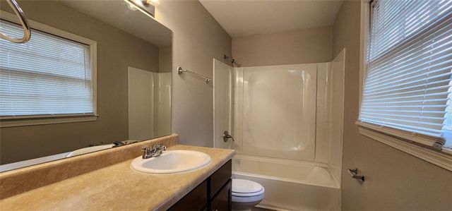 401 Barbashela Drive, Stone Mountain, GA 30088