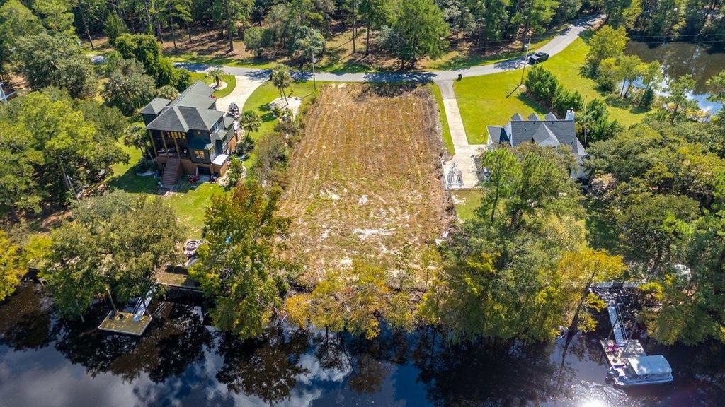1760 Gray Oaks Dr., Conway, SC 29526 — exterior