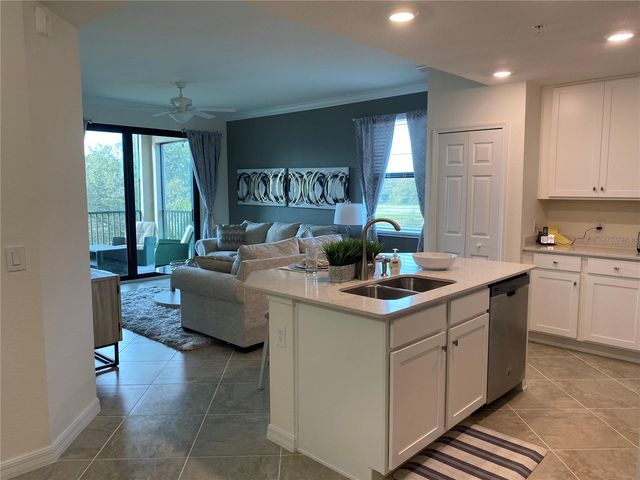 17510 GAWTHROP DRIVE 208, Bradenton, FL 34211