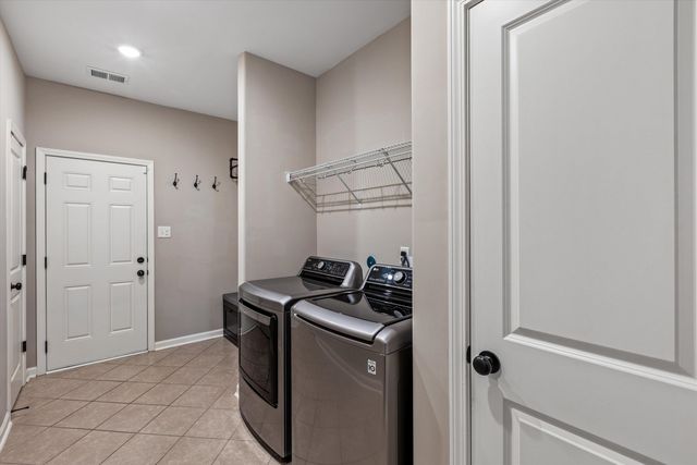 10156 AMBERTON CV, Cordova, TN 38018