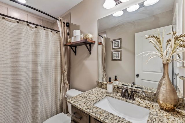 10156 AMBERTON CV, Cordova, TN 38018