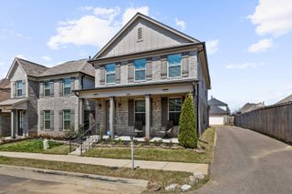 10156 AMBERTON CV, Cordova, TN 38018