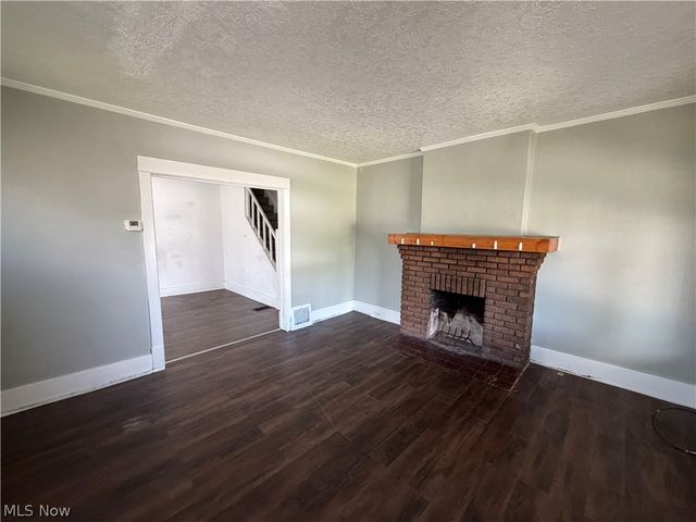160 Hager Street, Hubbard, OH 44425