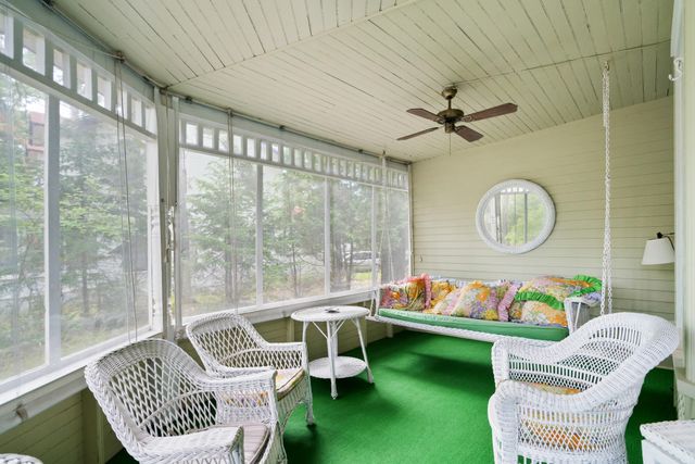 6378 Hillside Avenue, Indian River, MI 49749