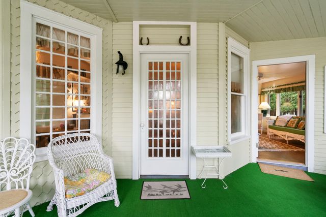 6378 Hillside Avenue, Indian River, MI 49749