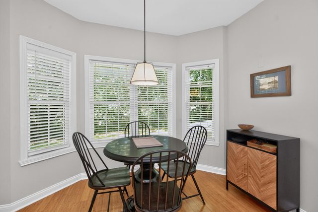 3720 Ridge View Way, Lexington, KY 40509