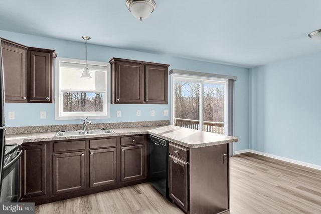 861 GREGS DR, Harrisburg, PA 17111