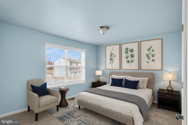 861 GREGS DR, Harrisburg, PA 17111