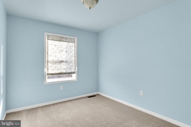 861 GREGS DR, Harrisburg, PA 17111