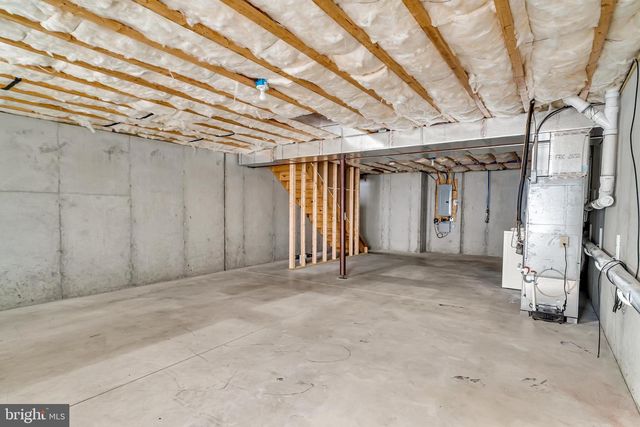 861 GREGS DR, Harrisburg, PA 17111