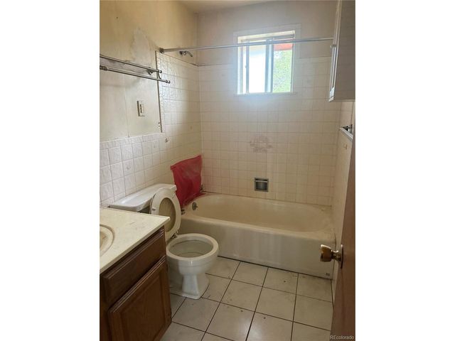 8110 W 64th Ave, Arvada, CO 80004
