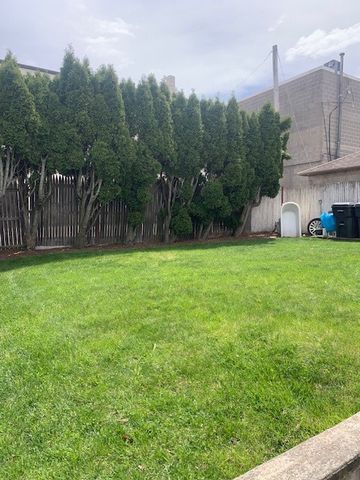 100 S. Blossom Street, East Providence, RI 02914