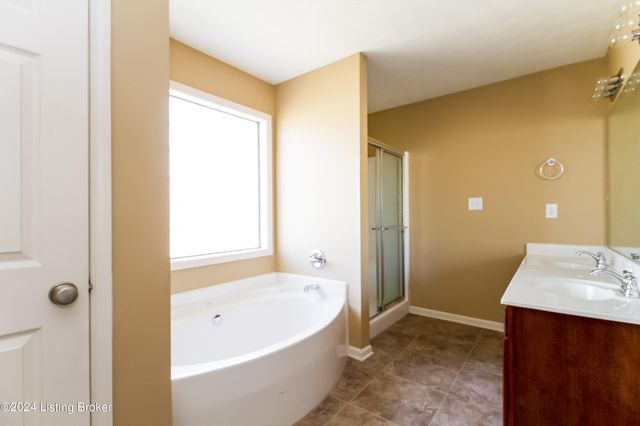 1911 Belay Way, Louisville, KY 40245