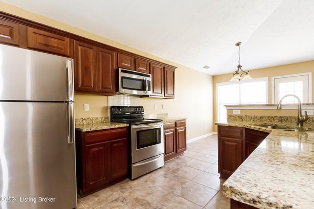 1911 Belay Way, Louisville, KY 40245