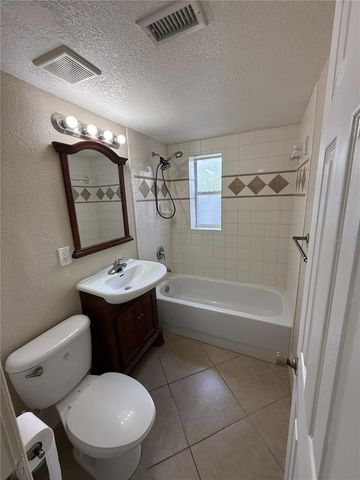 1355 DREW STREET 101, Clearwater, FL 33755