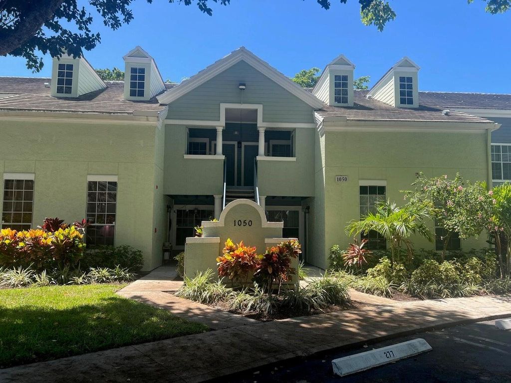 1050 Crystal Way D, Delray Beach, FL 33444