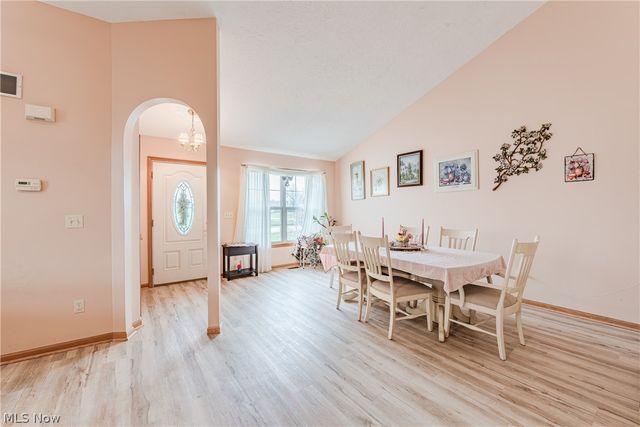 38222 Pebble Lake Trail, North Ridgeville, OH 44039