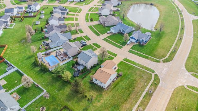 38222 Pebble Lake Trail, North Ridgeville, OH 44039