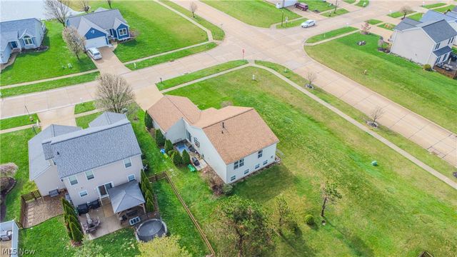 38222 Pebble Lake Trail, North Ridgeville, OH 44039