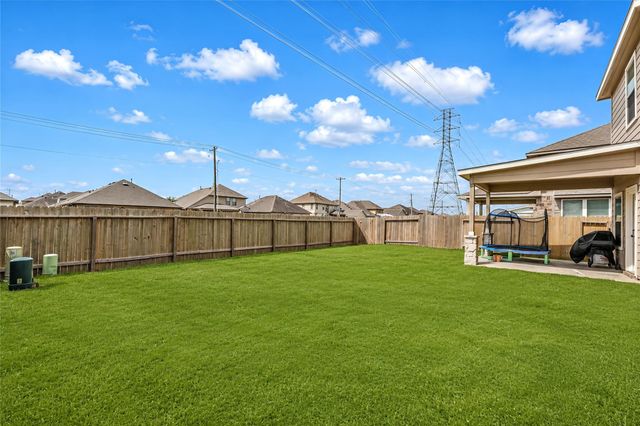 363 Selah Court, Alvin, TX 77511