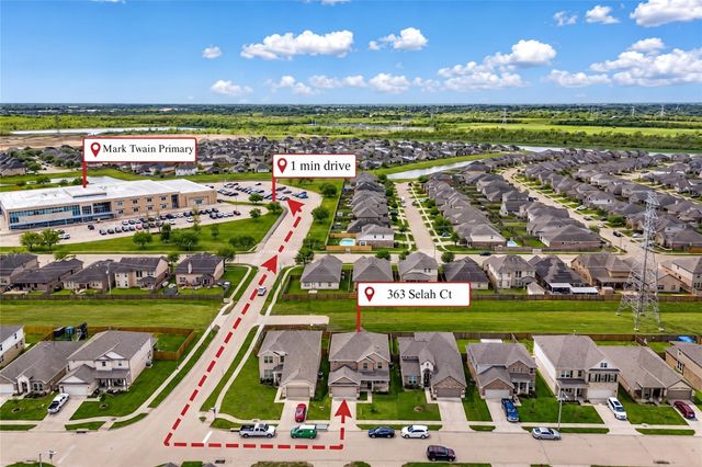 363 Selah Court, Alvin, TX 77511