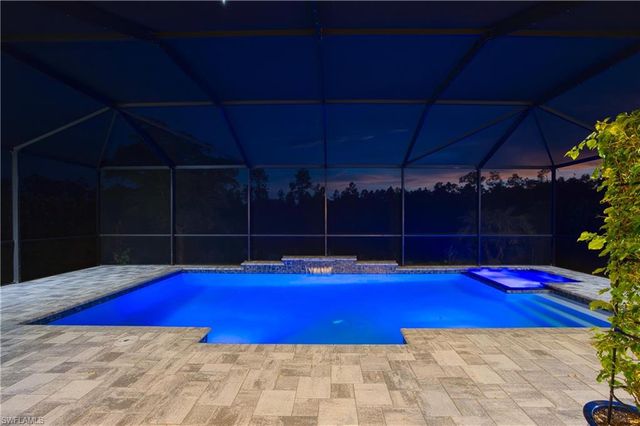 7716 Winding Cypress DR, Naples, FL 34114