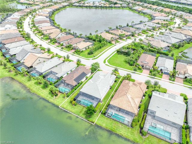 7716 Winding Cypress DR, Naples, FL 34114