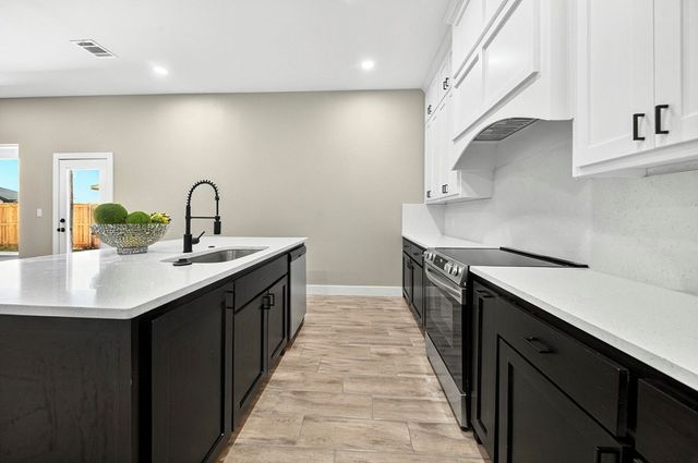 1001 Killdeer, Midland, TX 79706