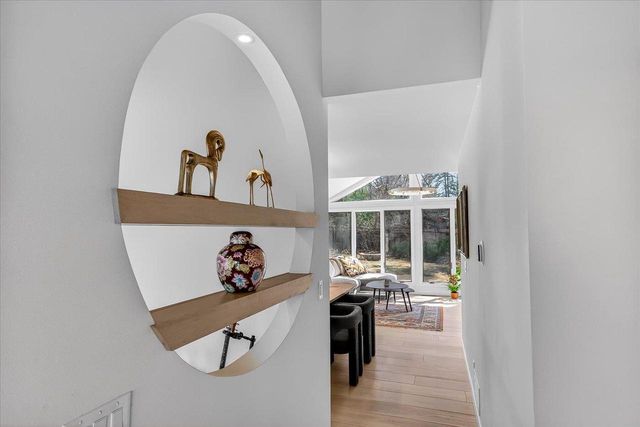 5117 Lake Mendota Drive, Madison, WI 53705