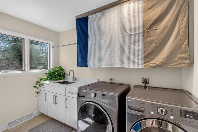 5117 Lake Mendota Drive, Madison, WI 53705