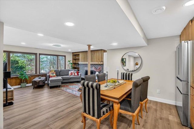 5117 Lake Mendota Drive, Madison, WI 53705