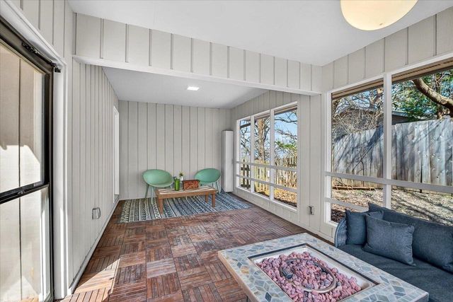 5117 Lake Mendota Drive, Madison, WI 53705