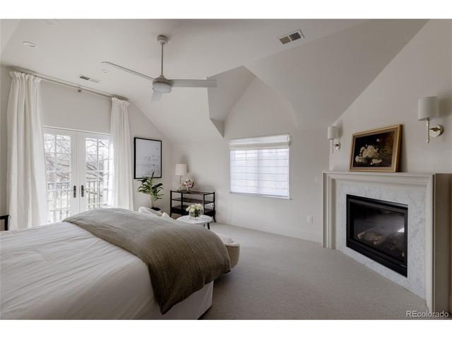 105 Southmoor Dr, Denver, CO 80220