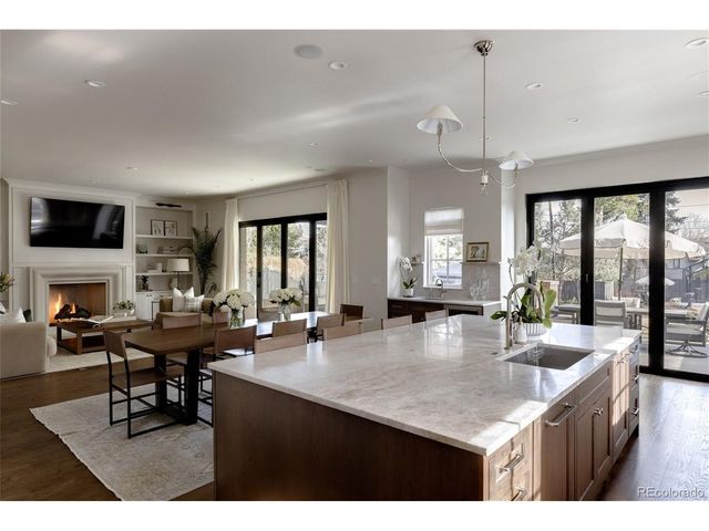 105 Southmoor Dr, Denver, CO 80220