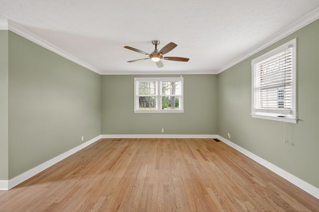 155 Bluegrass Dr, Hendersonville, TN 37075