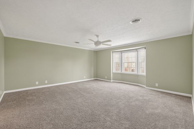 155 Bluegrass Dr, Hendersonville, TN 37075