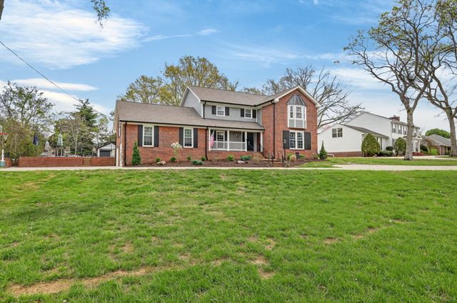 155 Bluegrass Dr, Hendersonville, TN 37075