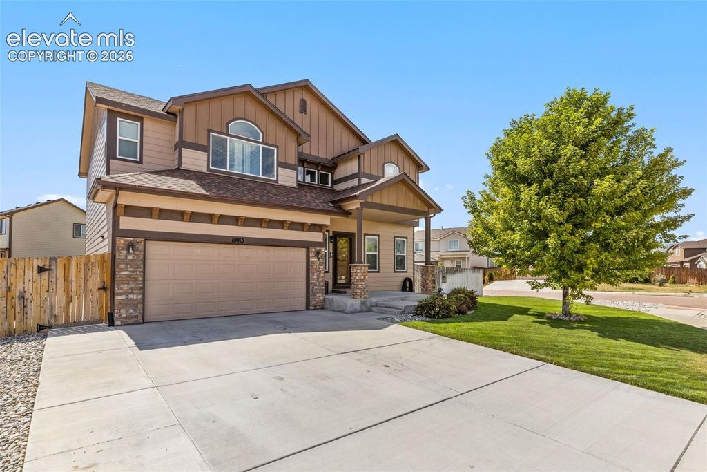 10013 Thunderbolt Trail, Colorado Springs, CO 80925 — exterior