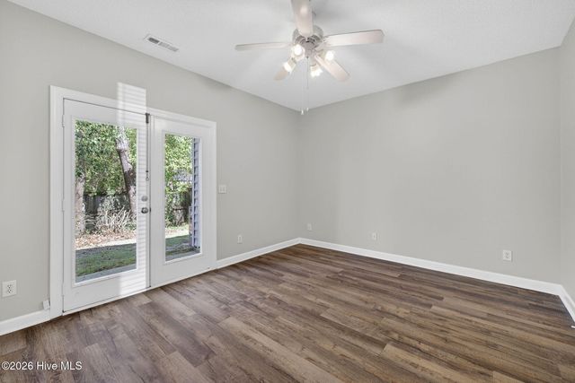 321 S Kerr Avenue Unit 153, Wilmington, NC 28403