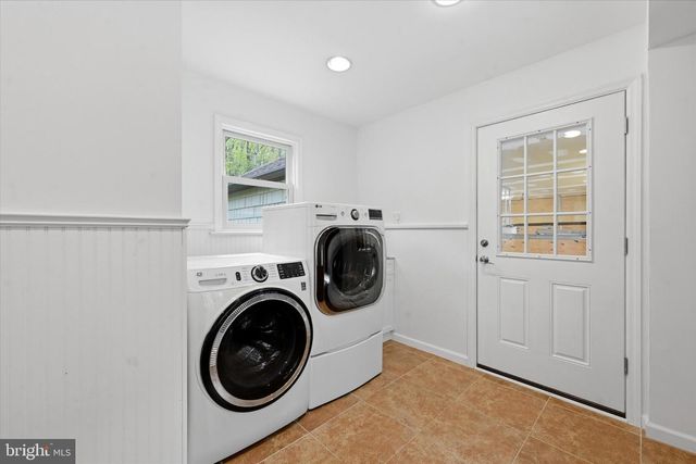 1010 NICOLE DR, Newtown Square, PA 19073