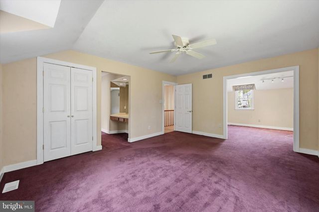 1010 NICOLE DR, Newtown Square, PA 19073