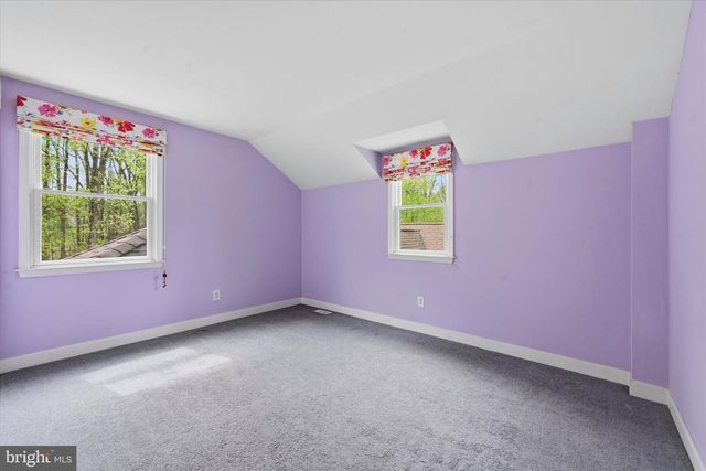 1010 NICOLE DR, Newtown Square, PA 19073