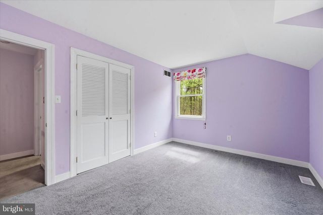 1010 NICOLE DR, Newtown Square, PA 19073